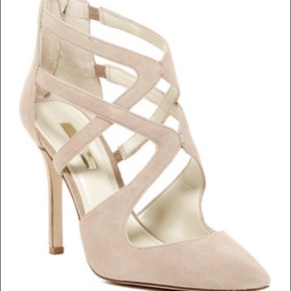 BCBGeneration Tan Torpido Cage Pump Heels NWOT
